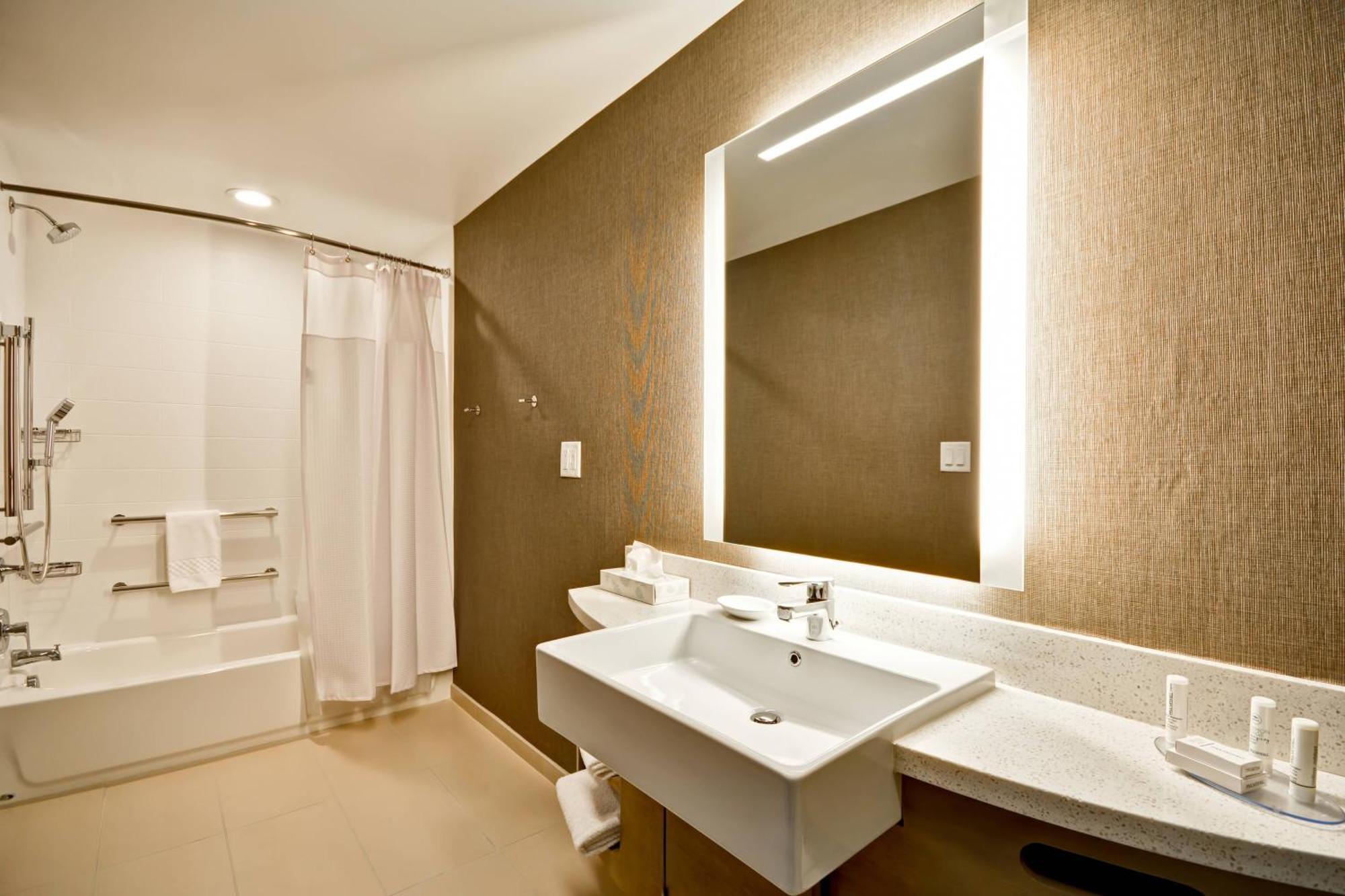 Springhill Suites By Marriott Cincinnati Blue Ash Kültér fotó